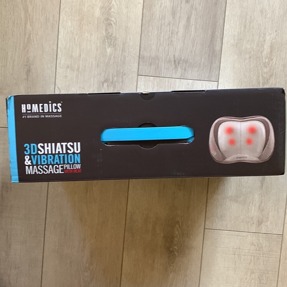 Homesics 3D Shiatsu & Vibration Massage pillow with heat - Picture 3 of 6